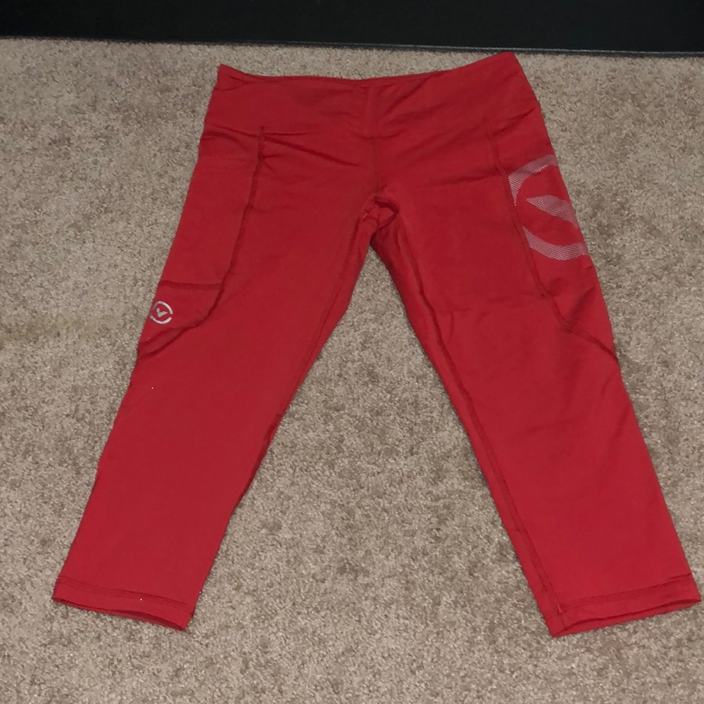 Virus compression leggings